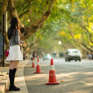 把校花🌸吊起来揉搓双乳兔女郎
